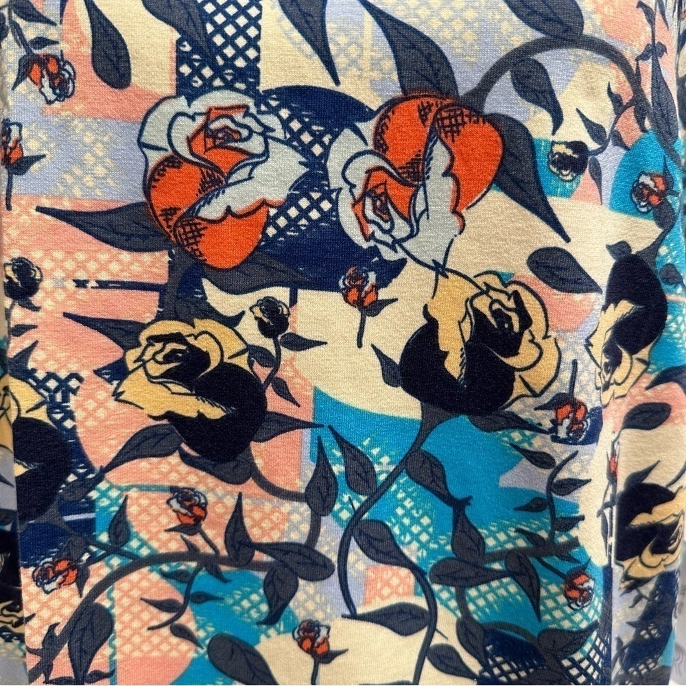 LulaRoe Irma Mid-Sleeve Stretchy High-Low Tunic Top Loose Fit Modest XXS 00-0 - Picture 10 of 16